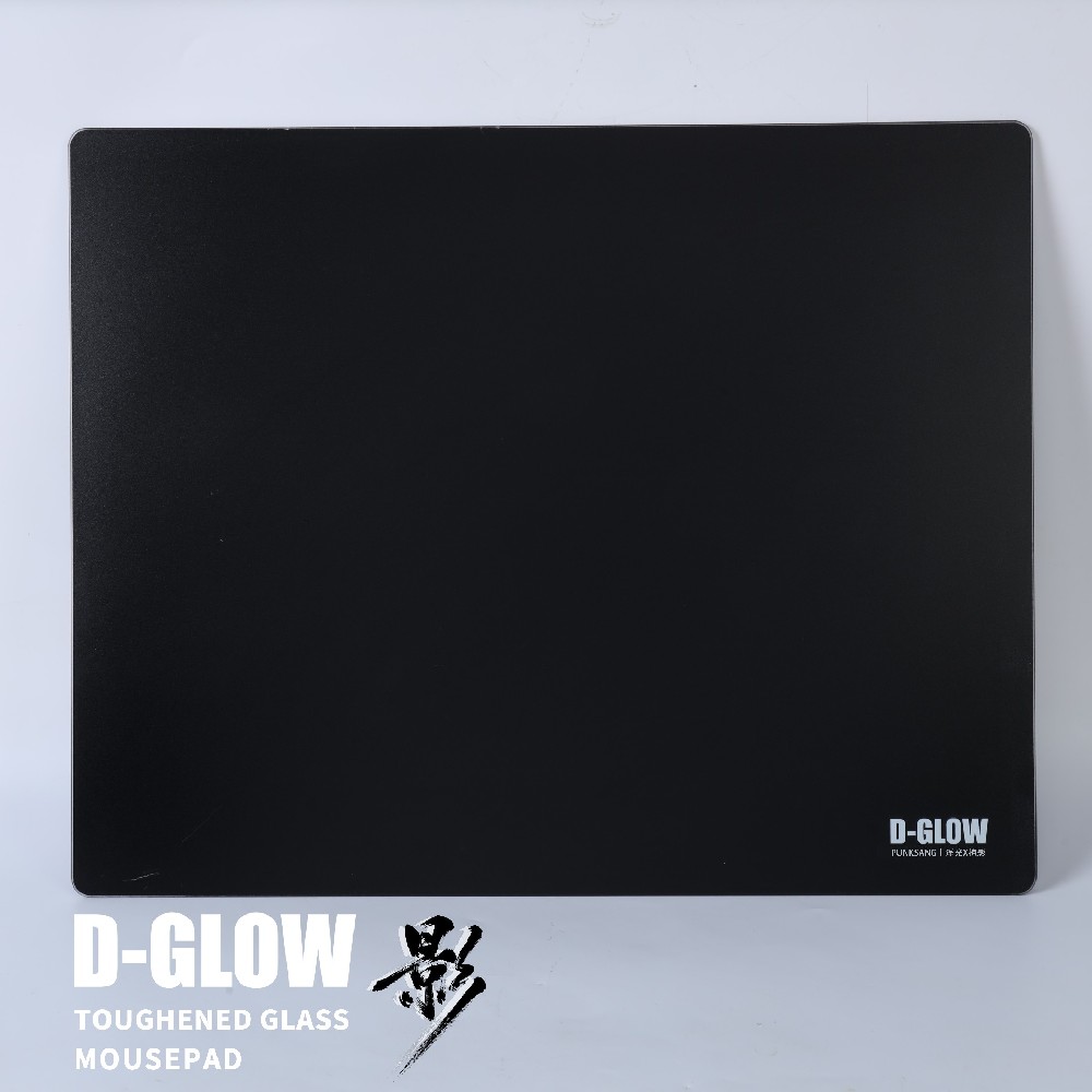 D-GLOW 【影】コントロール型ガラスマウスパッド　White/Black